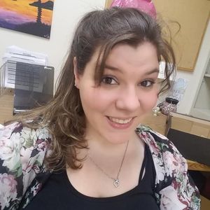 Meet your Posher, Danielle